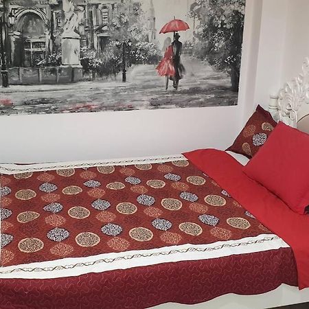 Cozybucharest Studio Luaran gambar